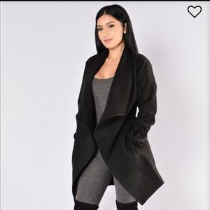 New FashionNova Manhattan Coat Black